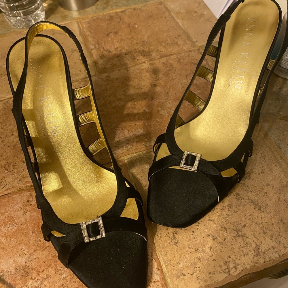 Anne Klein evening shoe made in Italy